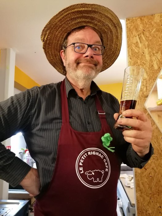 Ludo au bar